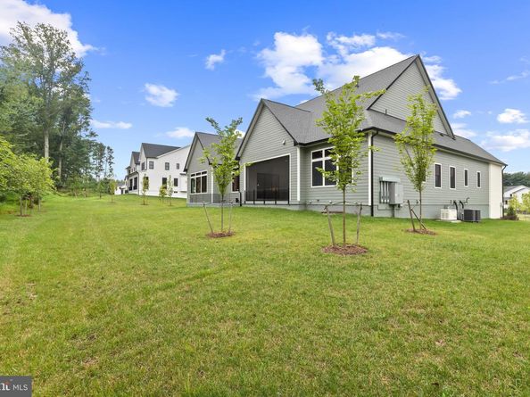 1209 Riley Preserve Court, Great Falls VA 22066