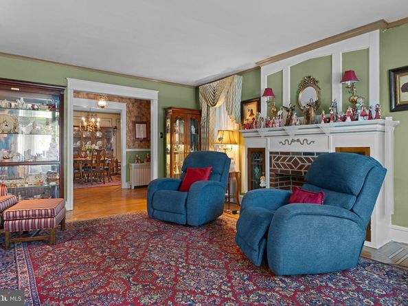 2023 Hartel Avenue, Philadelphia PA 19152