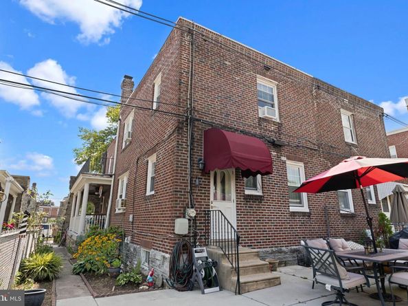 2023 Hartel Avenue, Philadelphia PA 19152