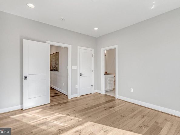 1913 Storm Drive, Falls Church VA 22043