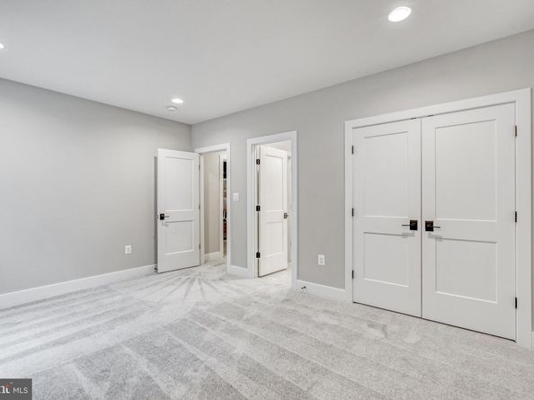1913 Storm Drive, Falls Church VA 22043