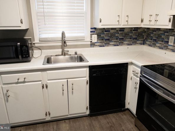 901 Holborn Court, Sterling VA 20164