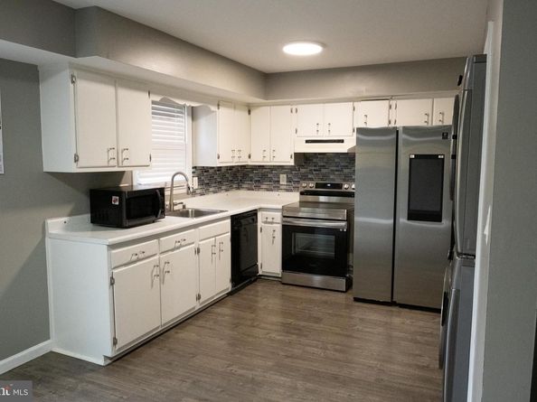 901 Holborn Court, Sterling VA 20164