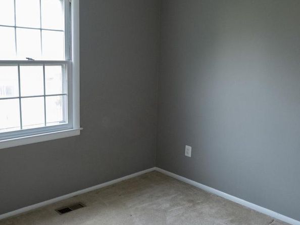 901 Holborn Court, Sterling VA 20164