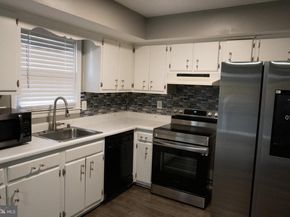 901 Holborn Court, Sterling VA 20164