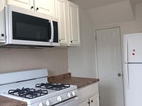 1815 Penfield Street, Philadelphia PA 19126