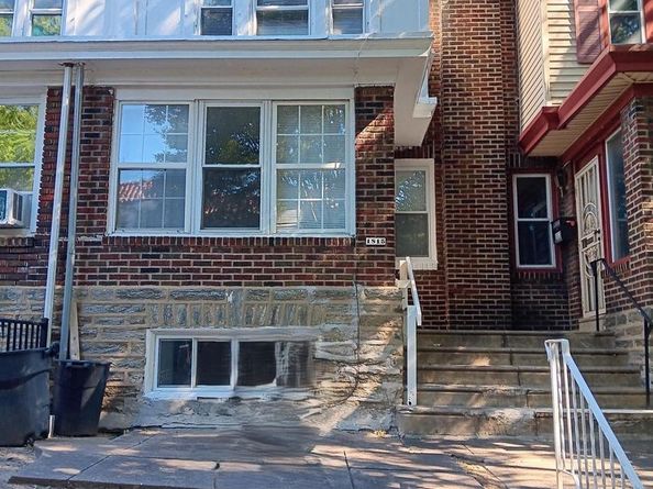 1815 Penfield Street, Philadelphia PA 19126