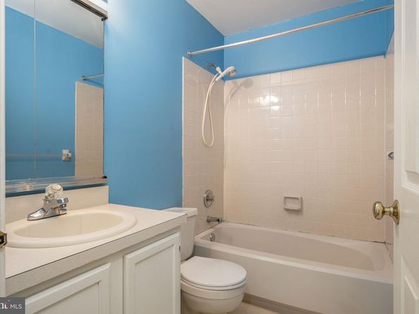 1605 Covington Road, Yardley PA 19067