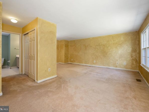 1605 Covington Road, Yardley PA 19067