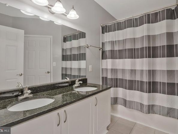 4551 Strutfield Lane 4113, Alexandria VA 22311