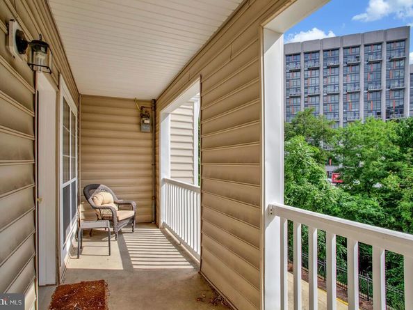 4551 Strutfield Lane 4113, Alexandria VA 22311
