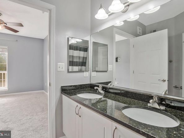 4551 Strutfield Lane 4113, Alexandria VA 22311