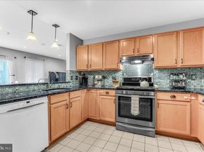 401 N Front Street 2A, Philadelphia PA 19123