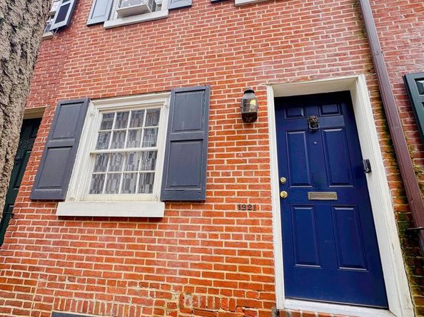 1221 Panama Street, Philadelphia PA 19107