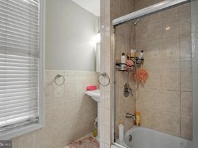 1936 N 7TH Street, Philadelphia PA 19122