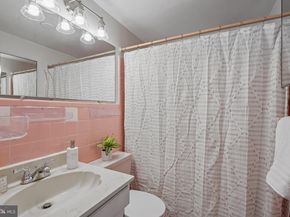 4343 Cherry Hill Road 705, Arlington VA 22207