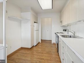 1001 City Avenue W816, Wynnewood PA 19096