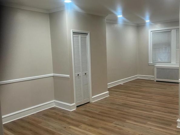 182 W Champlost Street W, Philadelphia PA 19120