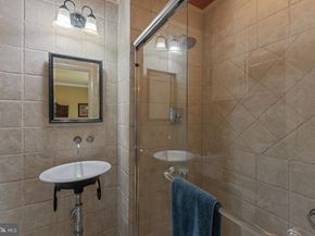 9303 Swinburne Court, Fairfax VA 22031