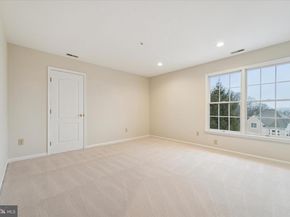 1119 Riverview, Conshohocken PA 19428