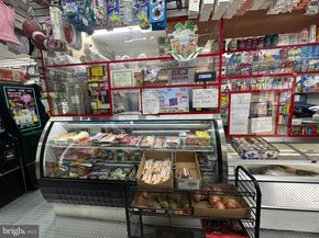 2024 S 4TH Street, Philadelphia PA 19148