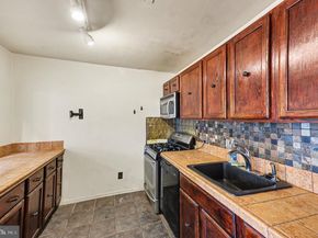 503 N Armistead Street N 201, Alexandria VA 22312