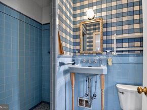 707 26TH Place S, Arlington VA 22202