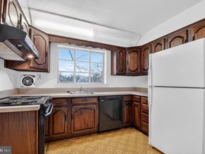 707 26TH Place S, Arlington VA 22202