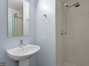 2101 Market Street 302, Philadelphia PA 19103