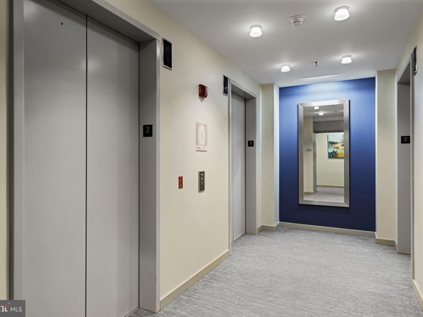 2101 Market Street 302, Philadelphia PA 19103