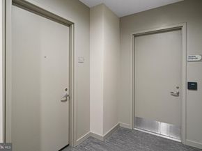 2101 Market Street 302, Philadelphia PA 19103