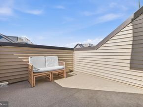 820 S Greenbrier Street, Arlington VA 22204