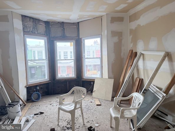 5738 Delancey Street, Philadelphia PA 19143