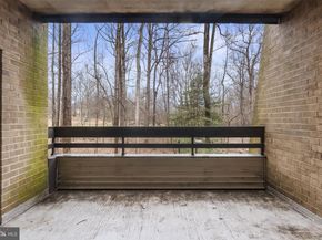 2112 Green Watch Way 10/200F, Reston VA 20191