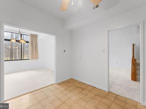 2112 Green Watch Way 10/200F, Reston VA 20191