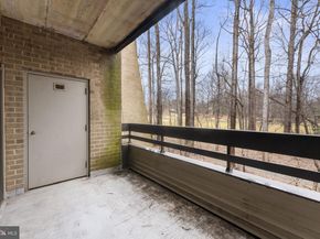 2112 Green Watch Way 10/200F, Reston VA 20191