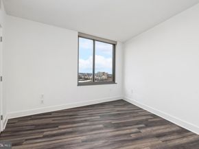 2001 15TH Street N 805, Arlington VA 22201