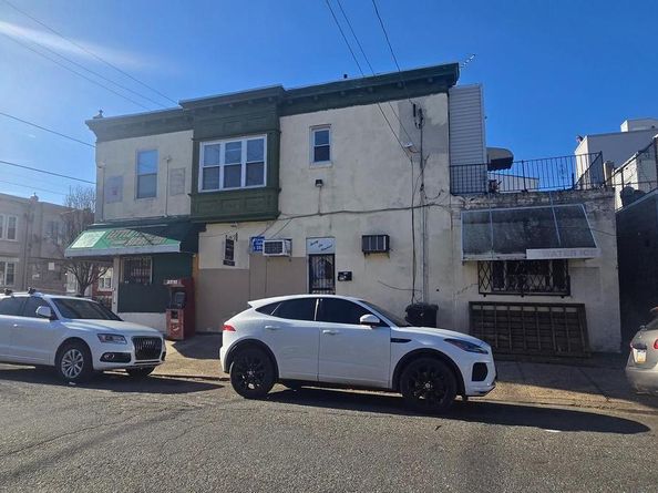 2600 S 6TH Street, Philadelphia PA 19148