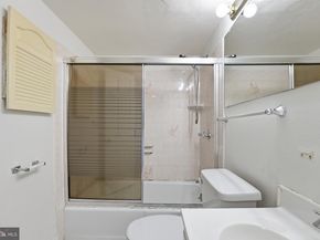 2011 37TH Street SE 202, Washington DC 20020