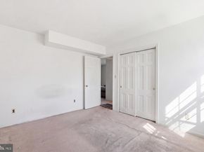 2011 37TH Street SE 202, Washington DC 20020