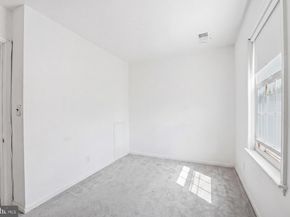2011 37TH Street SE 202, Washington DC 20020