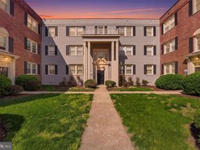2011 37TH Street SE 202, Washington DC 20020