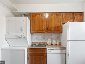 2011 37TH Street SE 202, Washington DC 20020
