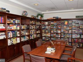 203 Yoakum Parkway 1625, Alexandria VA 22304