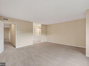 203 Yoakum Parkway 1625, Alexandria VA 22304