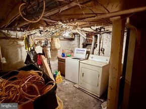 573 Shawmont Avenue, Philadelphia PA 19128