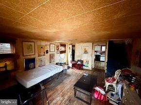 573 Shawmont Avenue, Philadelphia PA 19128