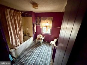 573 Shawmont Avenue, Philadelphia PA 19128