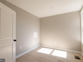 7732 Temple Road, Philadelphia PA 19150