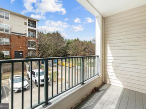 4862 Eisenhower Avenue 264, Alexandria VA 22304